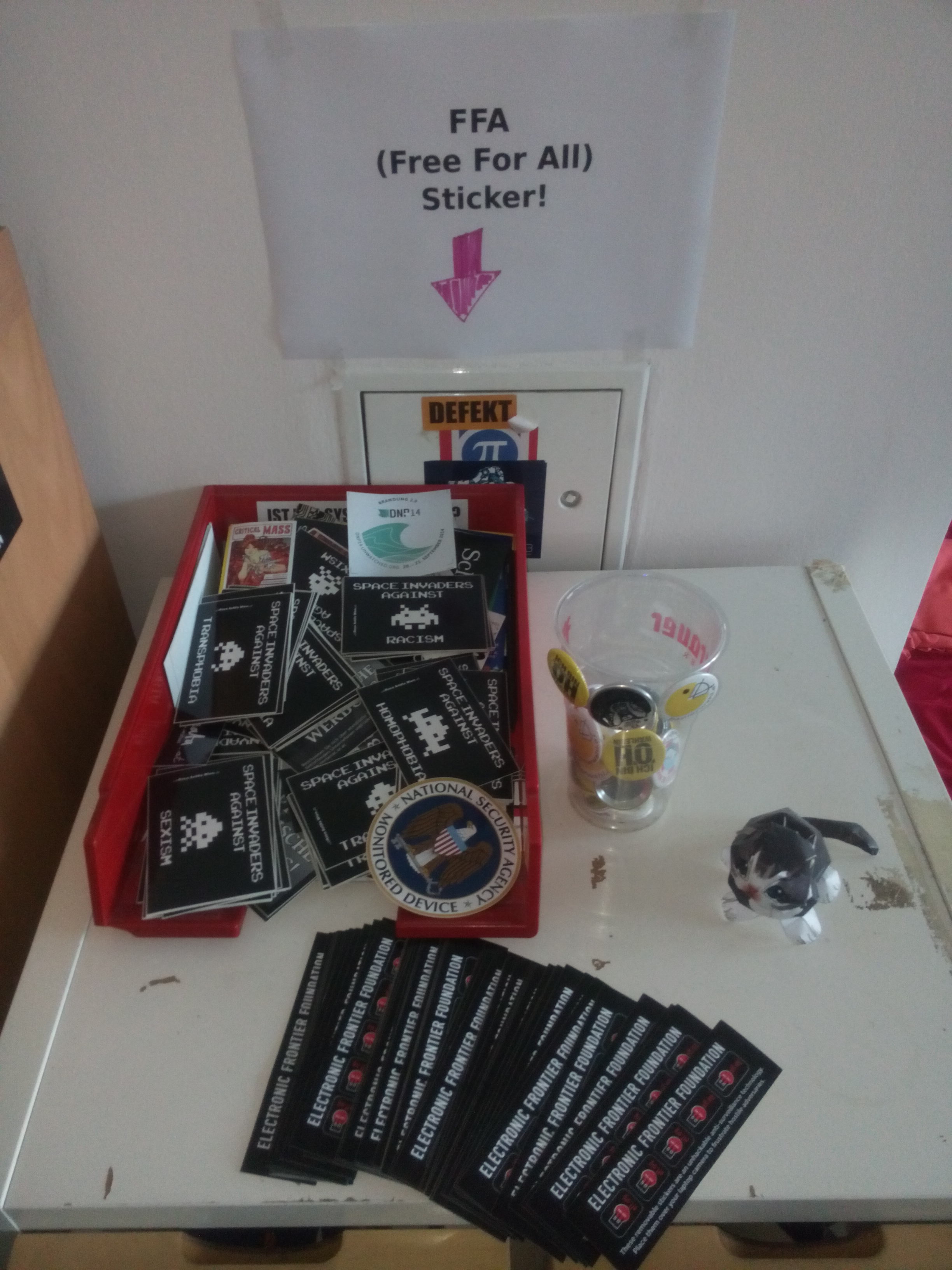 FSInf Stickerbox